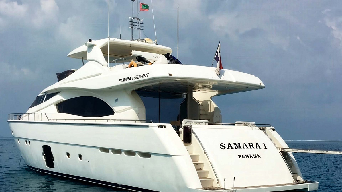 Аренда яхты Ferretti 881 Samara на Мальдивах